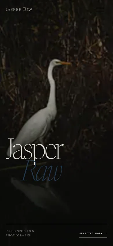 Jasper Raw fotoportfoolio avavaade mobiilis: sama looduse lähivõte kitsamas kuvasuhtes.